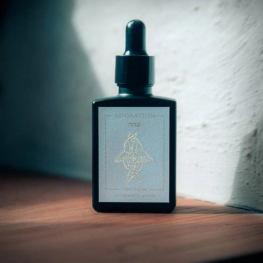 Huile d'onction Adoration - Consacrée | Le Chemin de la Rose Le Chemin de la Rose