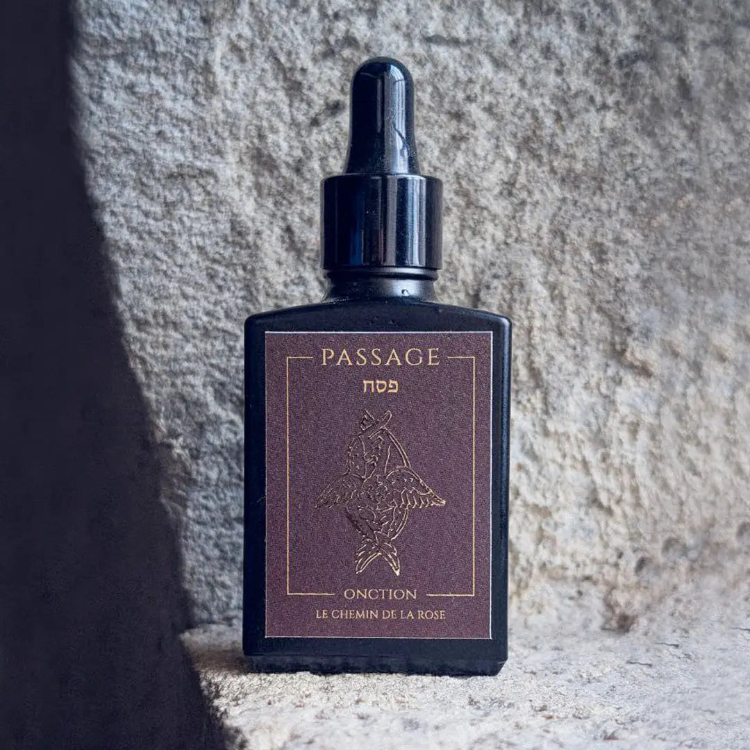 Huile d'onction Passage - Consacrée | Le Chemin de la Rose Le Chemin de la Rose
