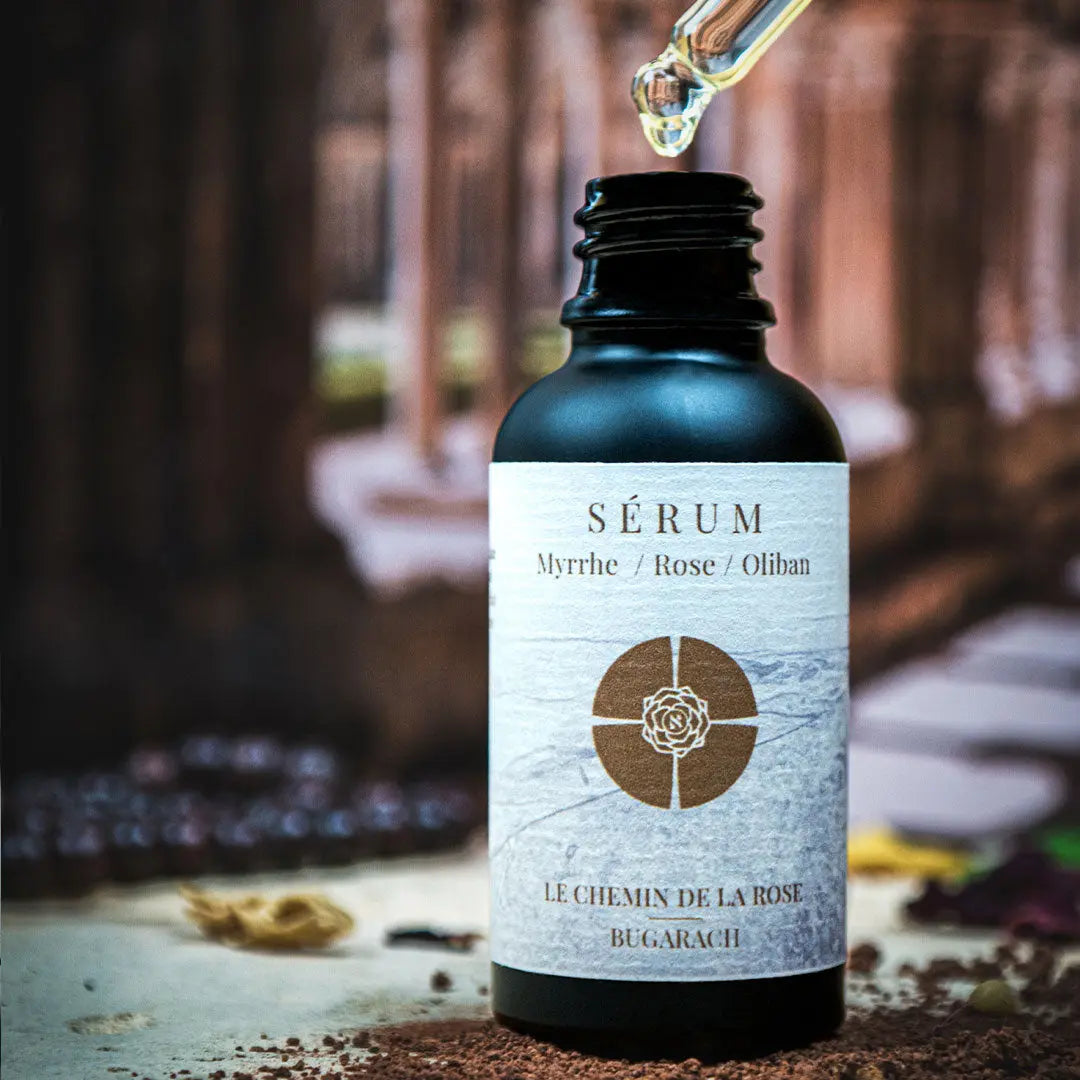 Sérum myrrhe, rose & oliban - Naturel & artisanal | Le Chemin de la Rose Le Chemin de la Rose